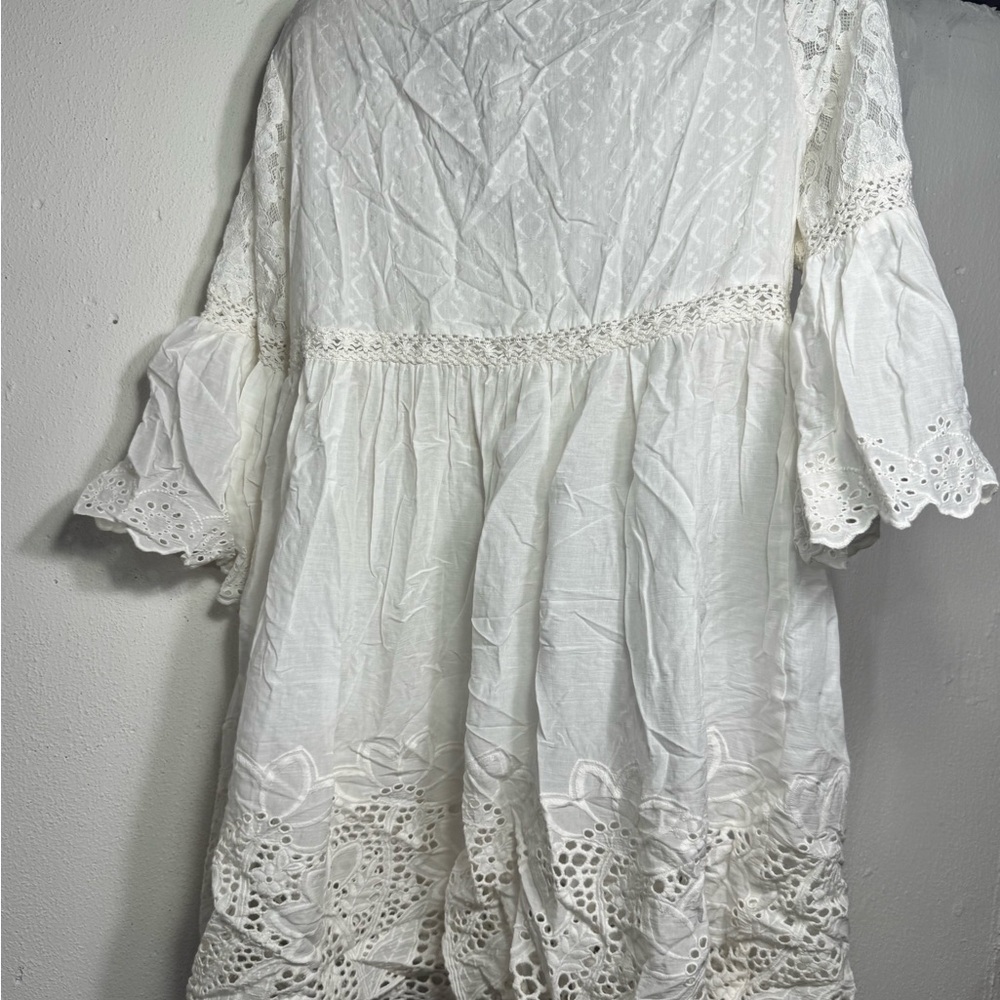 Chic White Lace Long Sleeve Dress